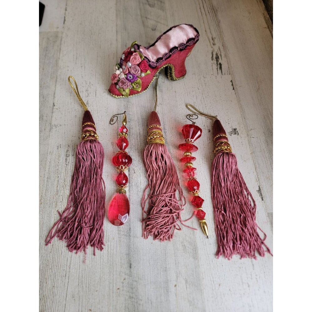 Unique vintage slipper satin‎ tassle Beaded variety ornament Xmas set